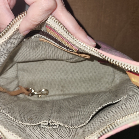 Dooney and Bourke bundle - Picture 5 of 8